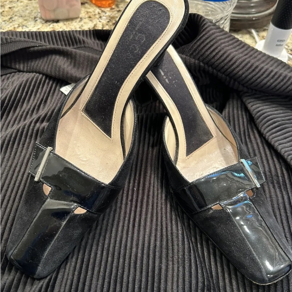 GUCCI BIk Leather Suede And Paten Mule Slides Heels 7